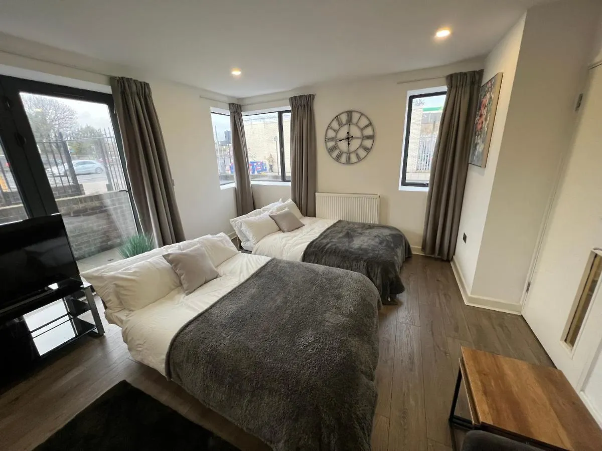 Сasa de vacaciones 3Bed Flat 3Wc And Great Location Near Excel City Airport O2 And Canning Town Station Villa Londres